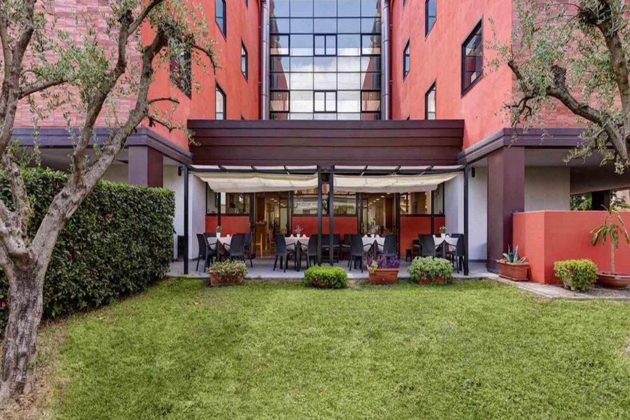 Ih Hotels Firenze Business Scandicci Dış mekan fotoğraf