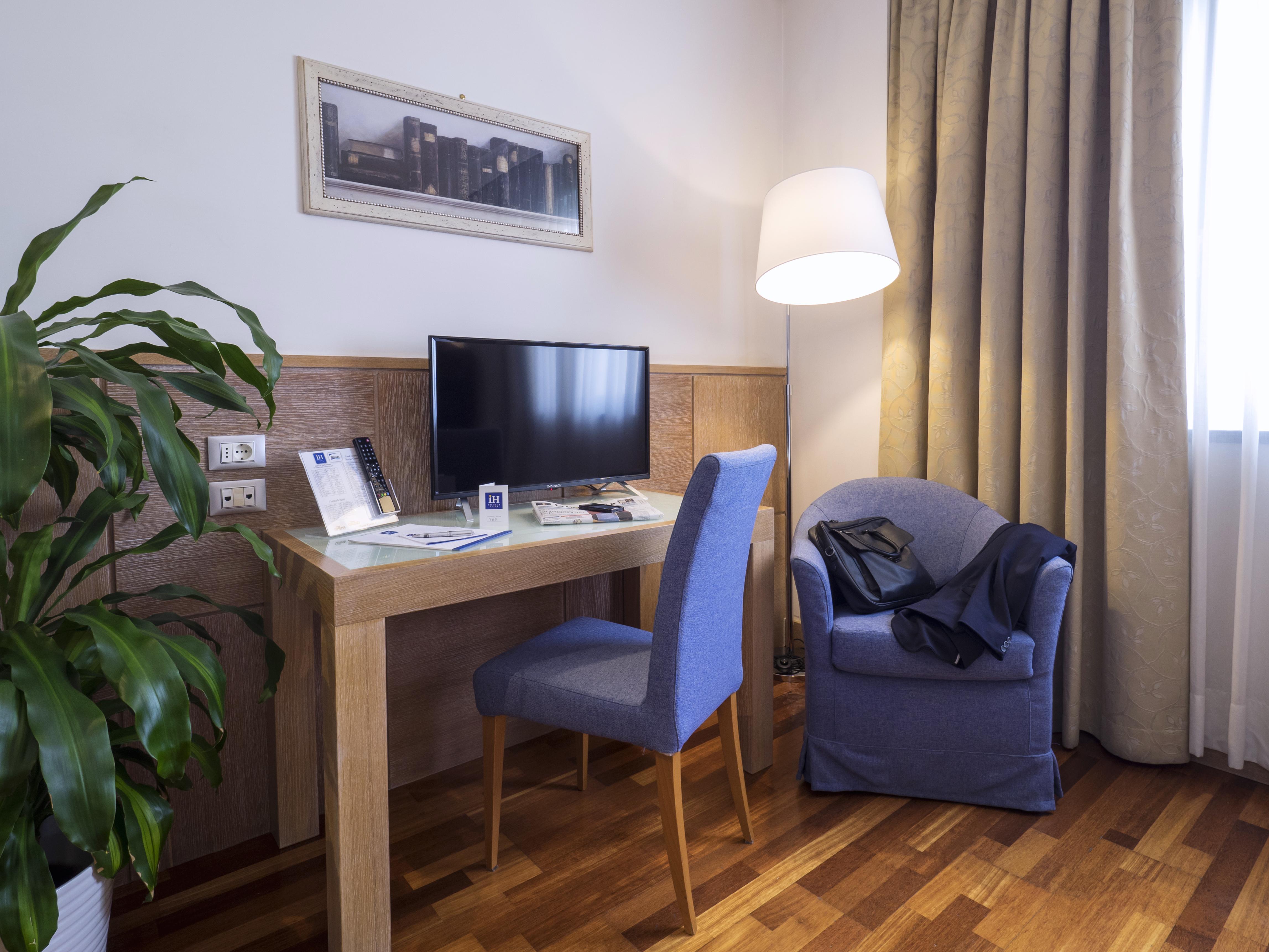 Ih Hotels Firenze Business Scandicci Dış mekan fotoğraf