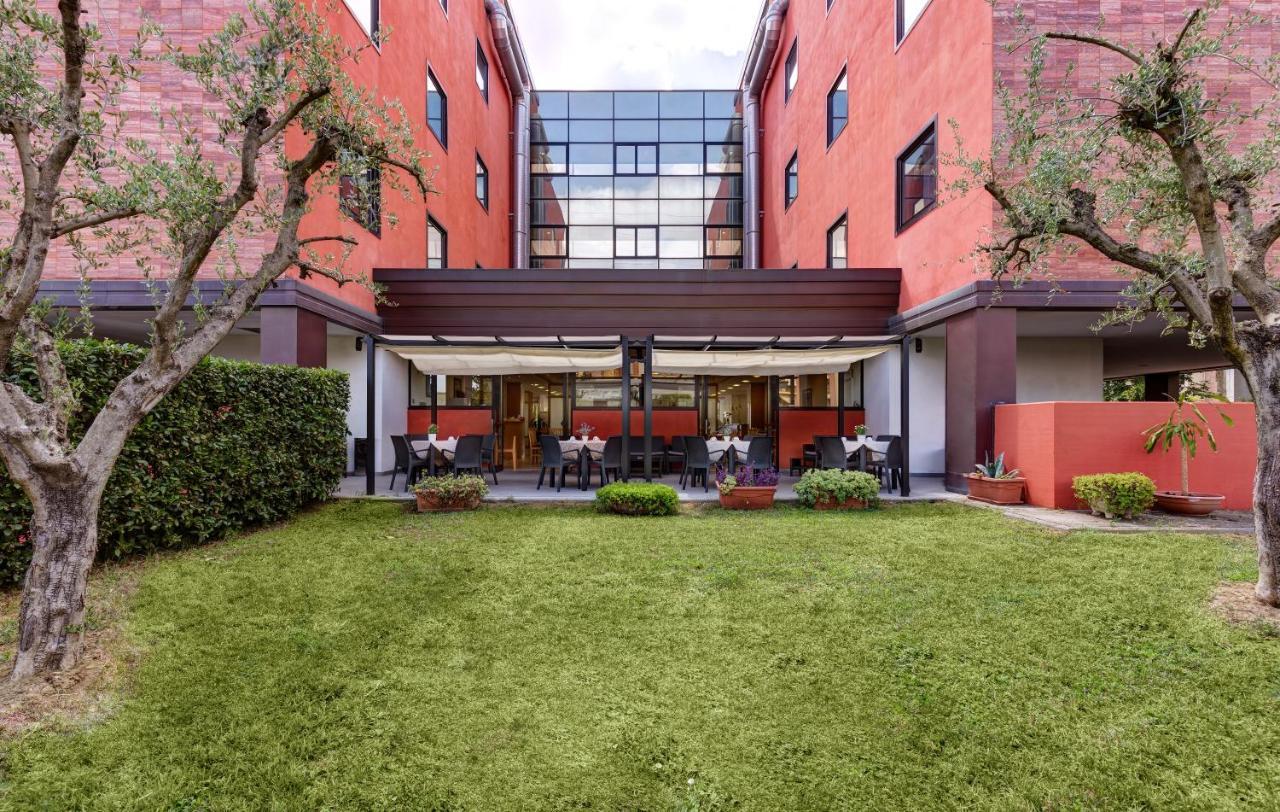 Ih Hotels Firenze Business Scandicci Dış mekan fotoğraf