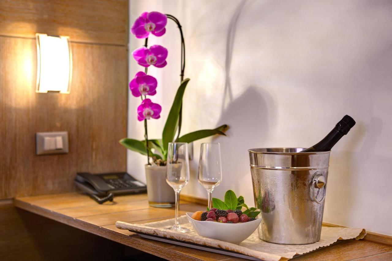 Ih Hotels Firenze Business Scandicci Dış mekan fotoğraf